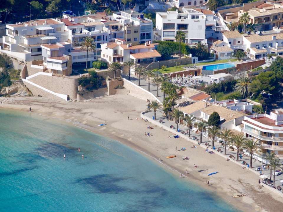 Villa de 4 chambres et 5 salles de bains à Moraira