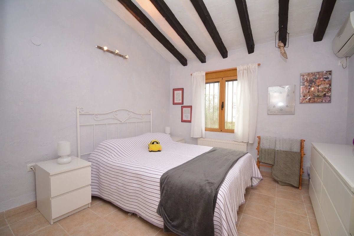 Villa en venta en Denia