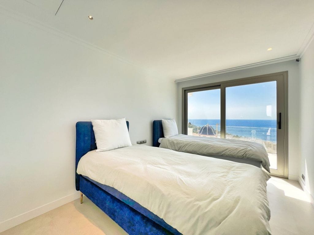 Villa moderna en Altea con vistas al mar