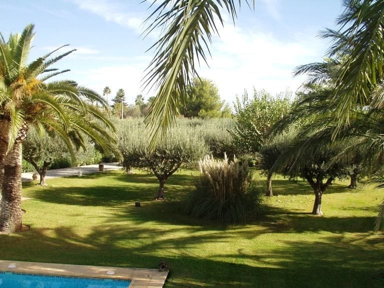 Finca rústica en Venta en Dénia, Alicante