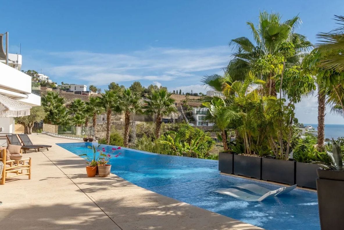 Exclusiva villa de lujo con vistas panorámicas al mar en Rincón de Galeno, Benissa