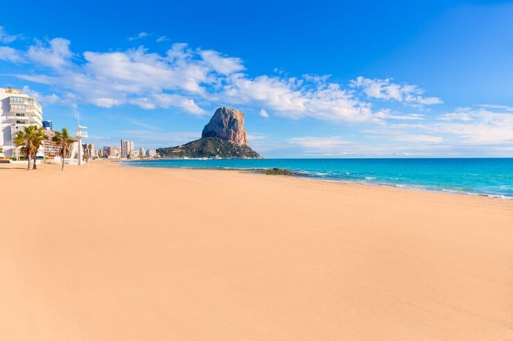 Alquiler de larga temporada – Apartamento moderno con vistas al mar en Calpe