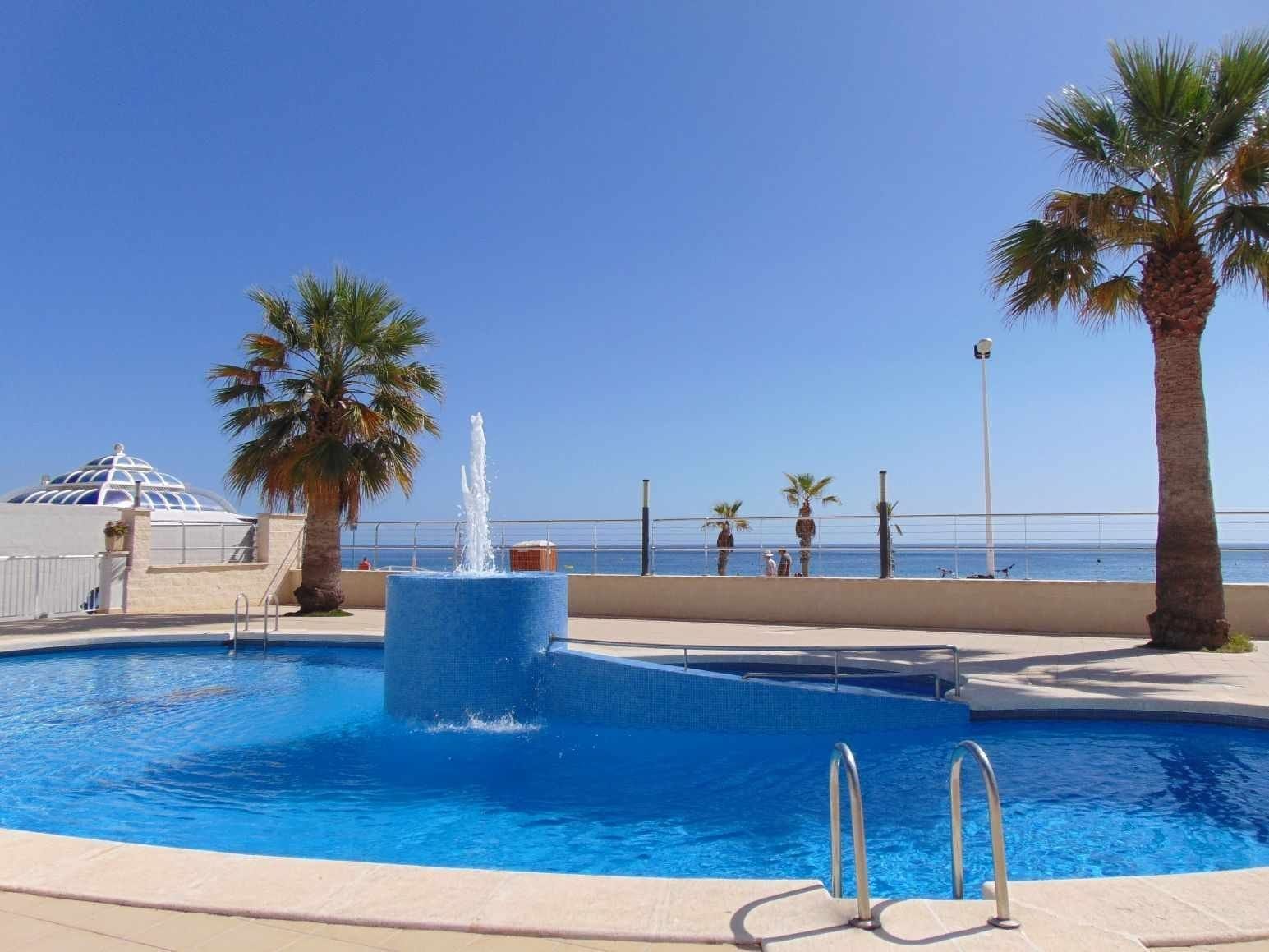 Appartement spacieux à vendre sur le front de mer de La Fossa à Calpe.