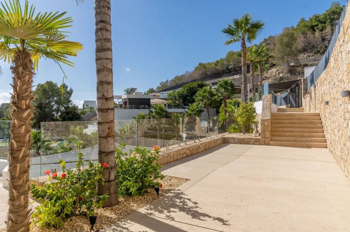 Exclusiva villa de lujo con vistas panorámicas al mar en Rincón de Galeno, Benissa