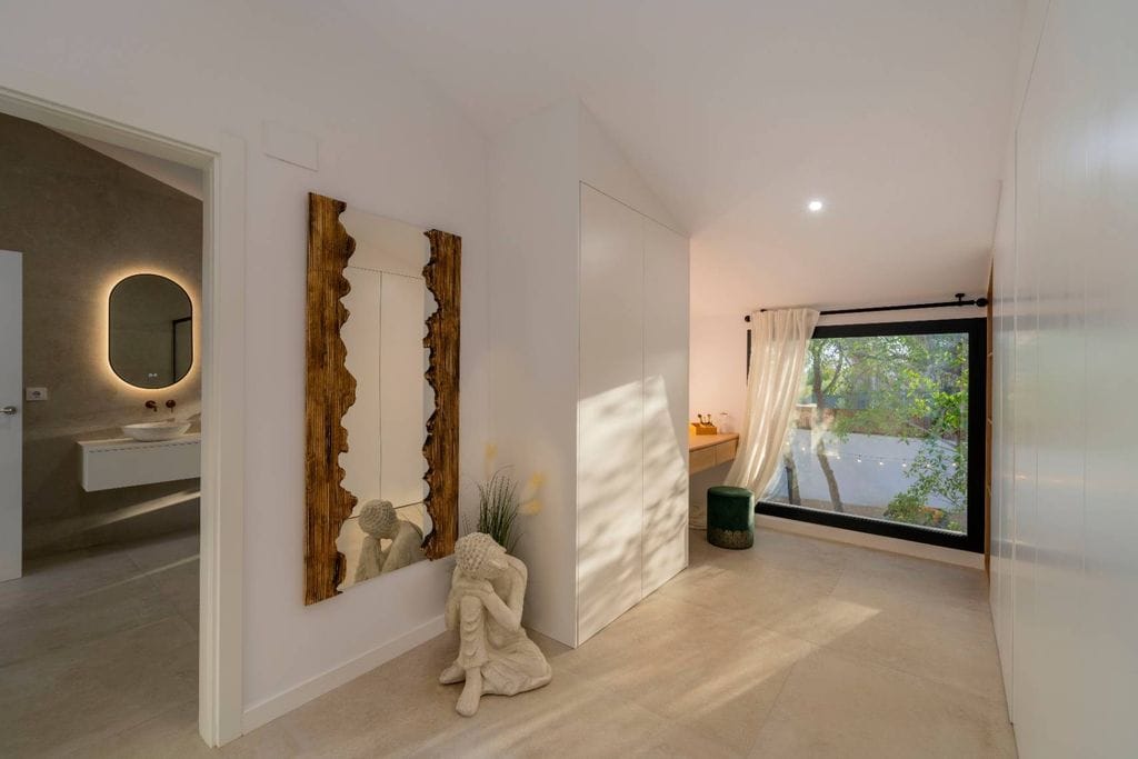 Exclusiva villa de estilo ibicenco en Altea con vistas al mar y piscina privada