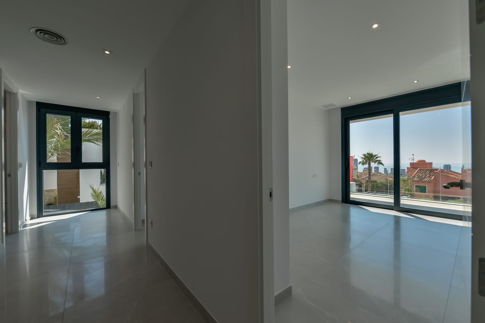 Magnífica villa moderna con vistas al mar en Benidorm