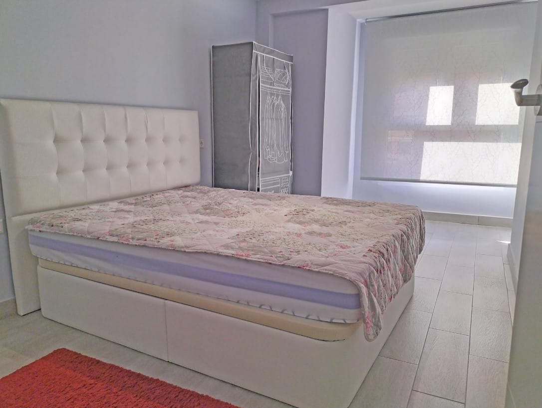 Appartement rénové de 2 chambres au coeur de Dénia