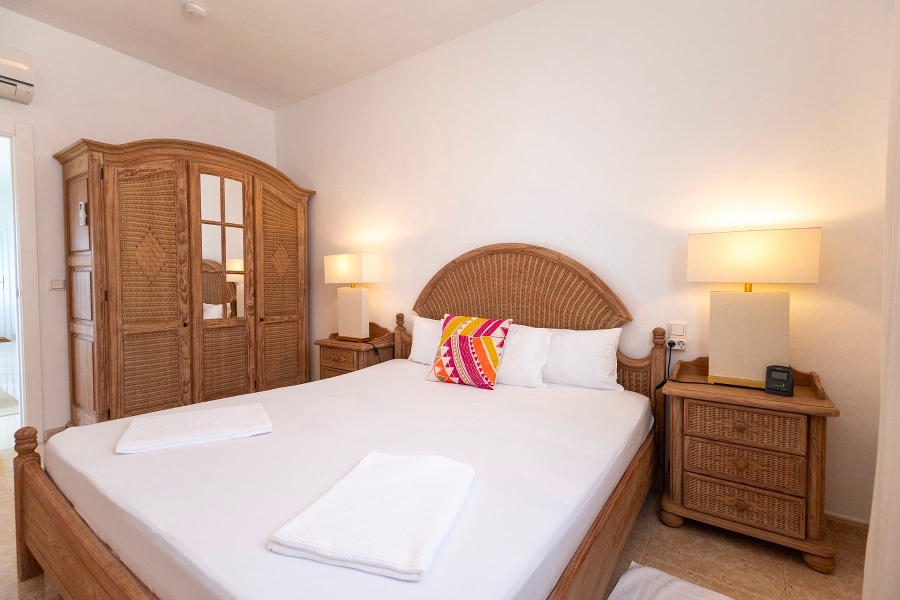Venta. Chalet/Villa en Jávea