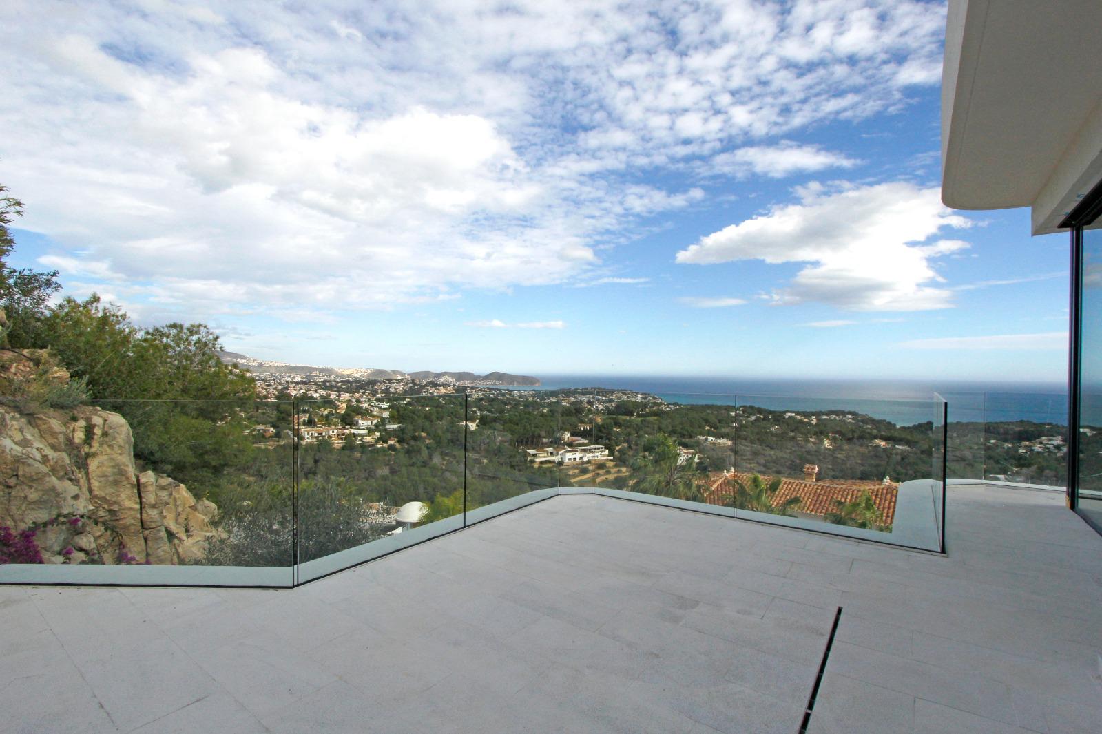 Exclusieve luxe villa in Benissa met panoramisch zeezicht