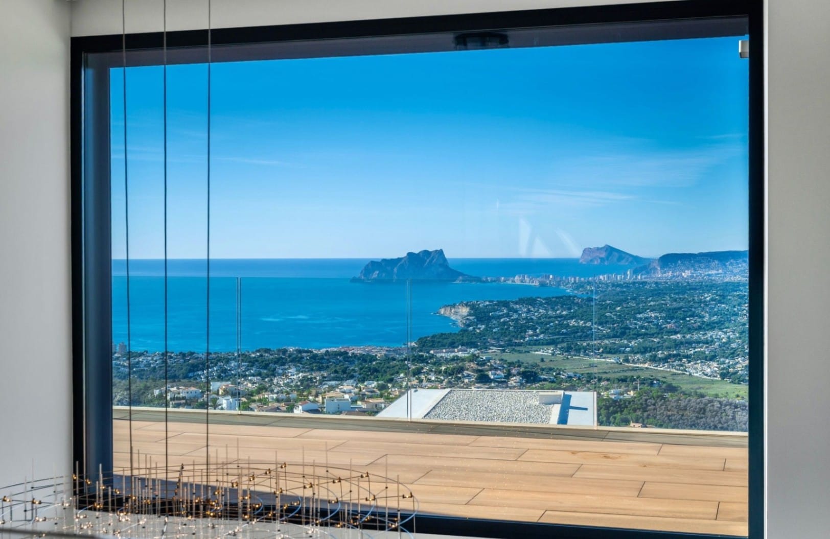 Luxe villa in Moraira met panoramisch uitzicht op zee