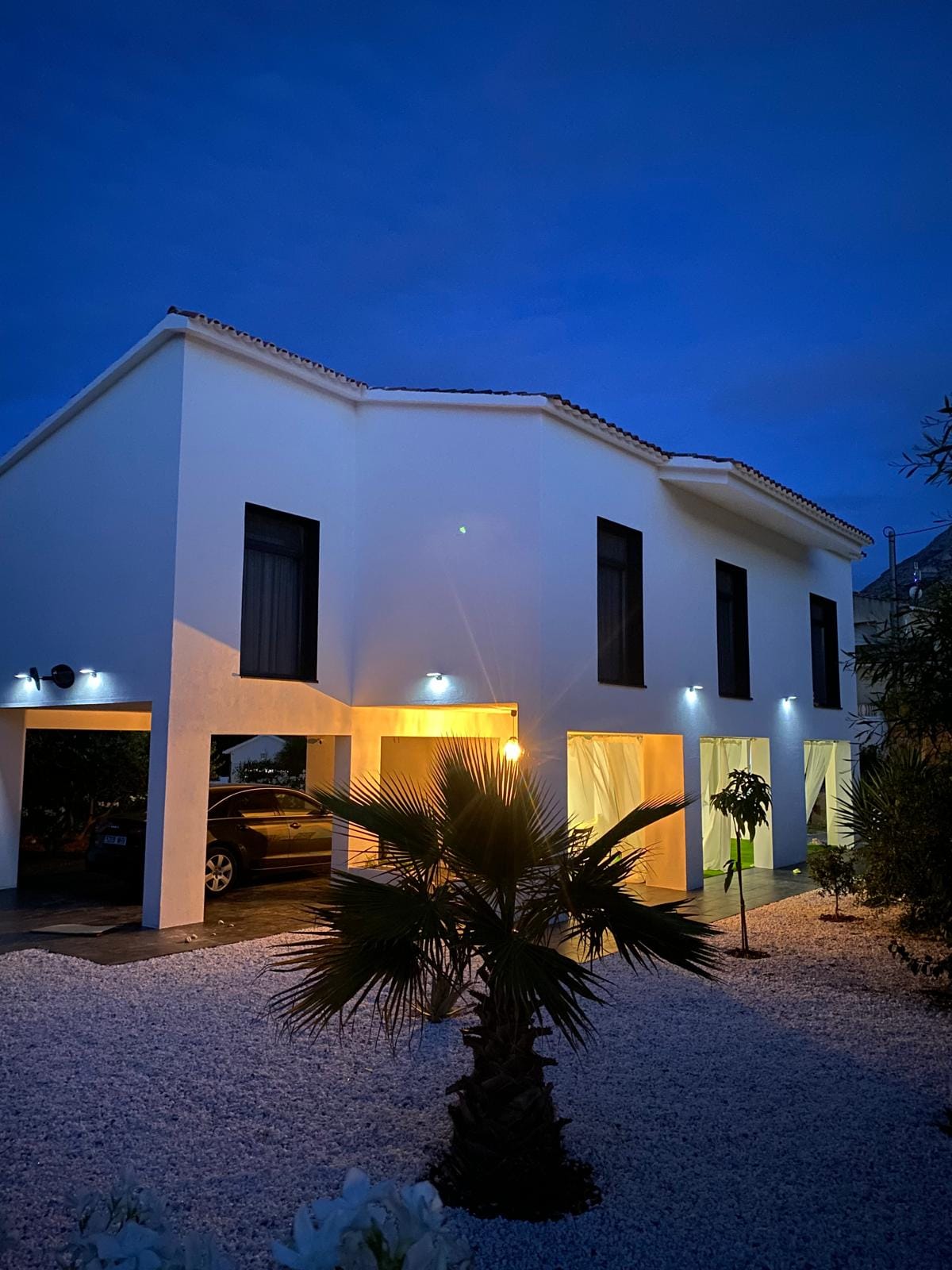 Villa moderne de 4 chambres à Dénia, à distance de marche de la plage.