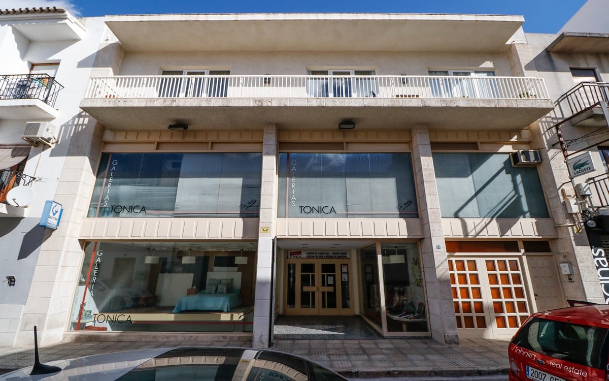 20.3188 - Venta. Local comercial en Benissa