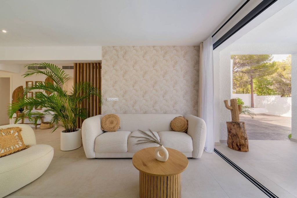 Exclusiva villa de estilo ibicenco en Altea con vistas al mar y piscina privada
