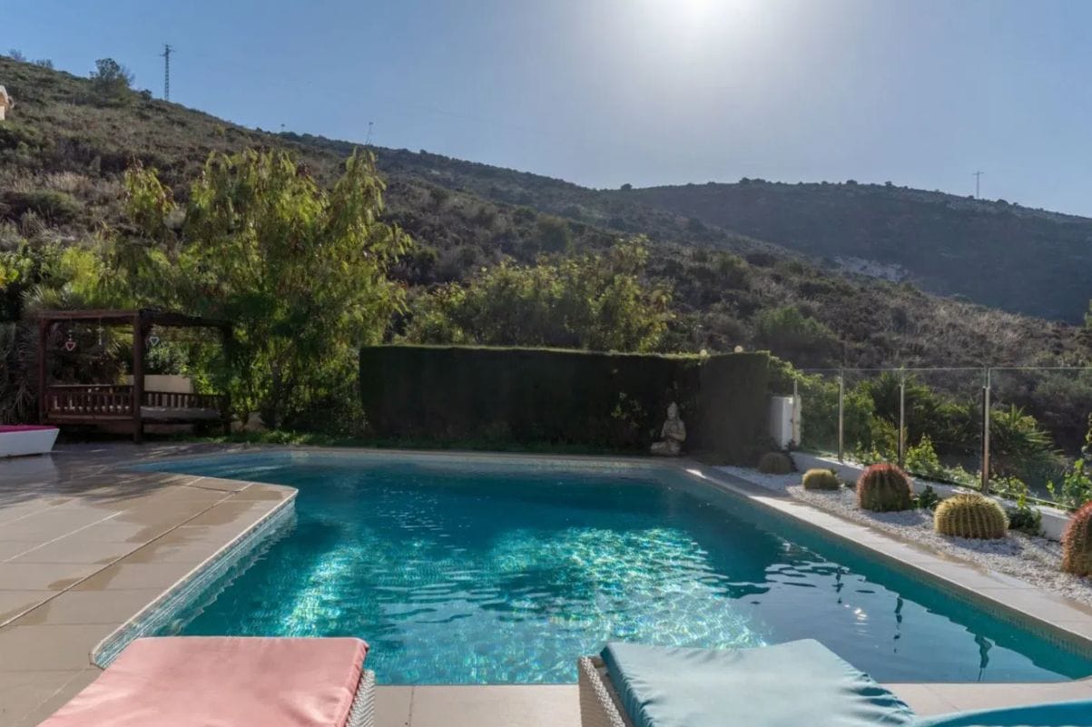 Sea view villa in Moraira with 4 bedrooms