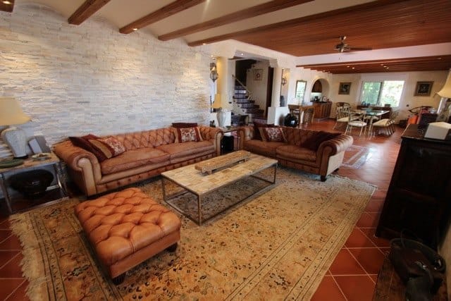 VILLA DANS UN EXCELLENT EMPLACEMENT