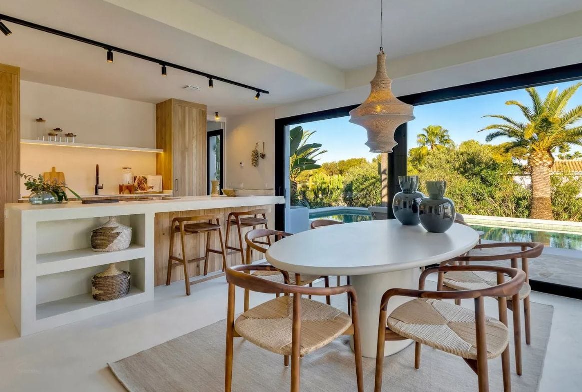 Villa de estilo Ibiza en una sola planta en Jávea – Balcón al Mar