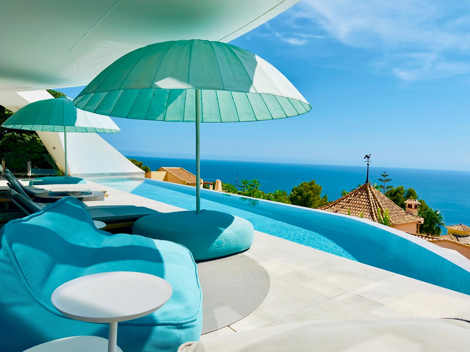 Venta. Chalet/Villa en Altea
