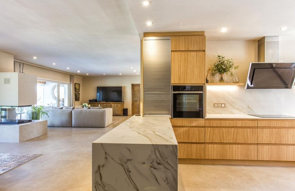 Villa zum Verkauf mit 4 Schlafzimmern und Pool in Denia, Alicante