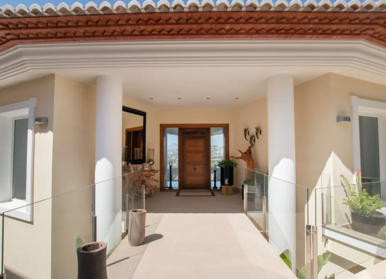 Villa de luxe exclusive avec vue panoramique à Moraira