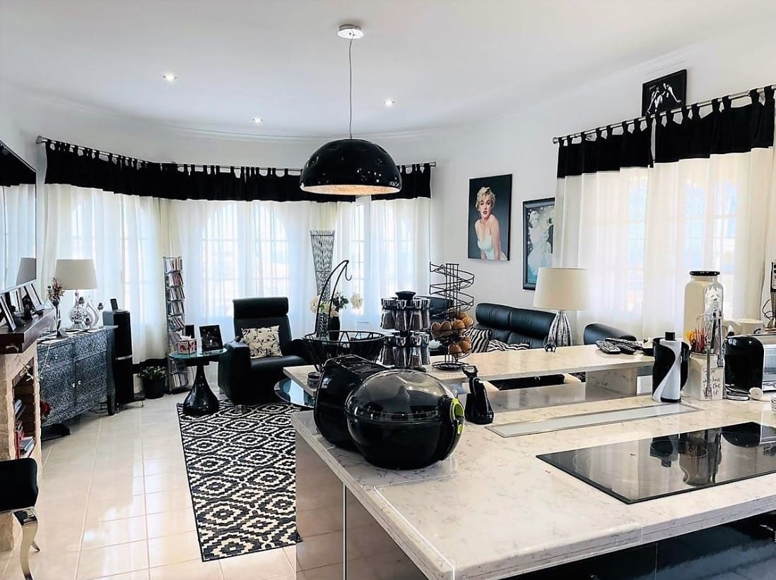 Villa de luxe avec vue imprenable sur la mer à Dénia