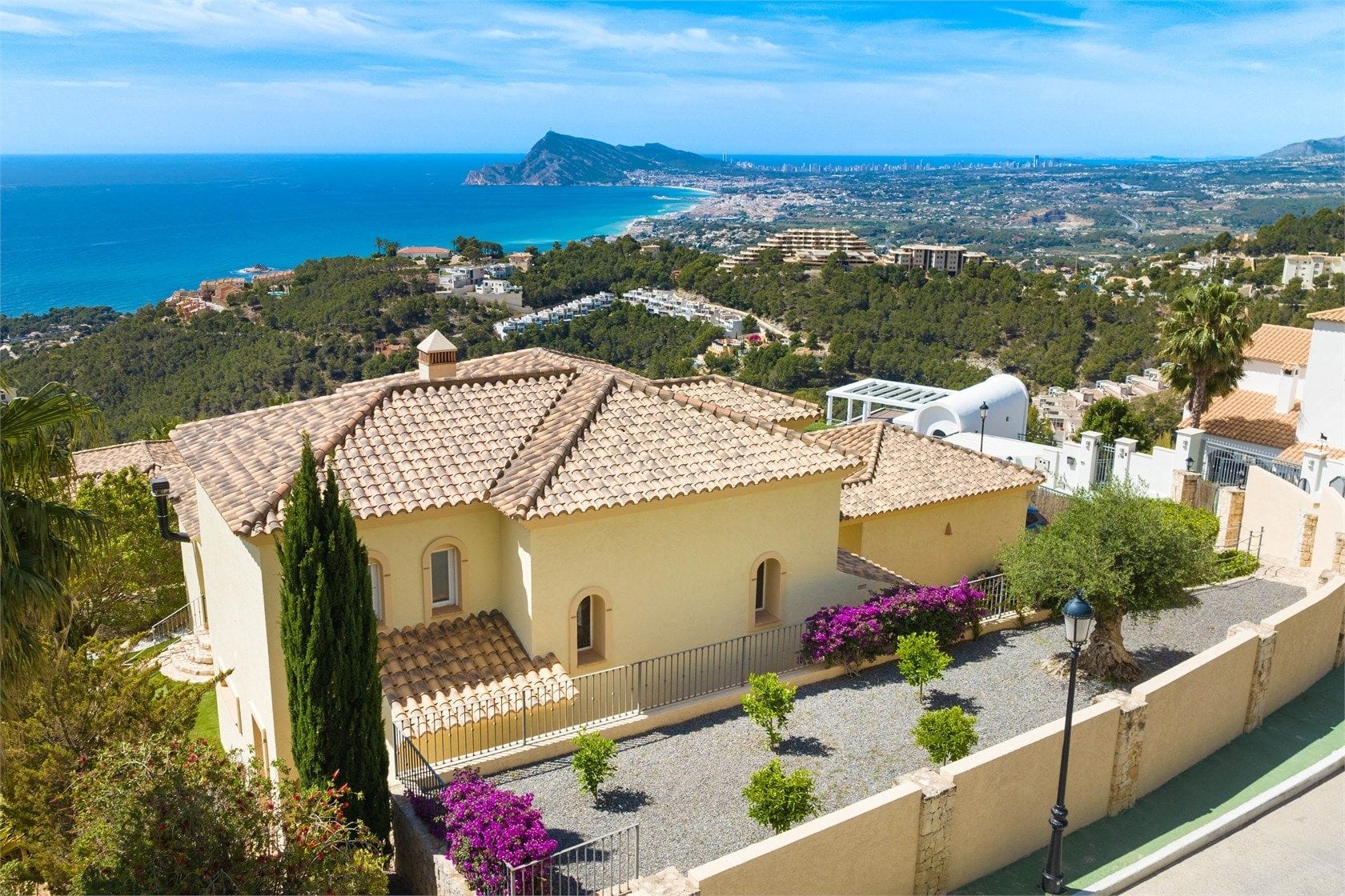 Luksusowa willa z widokiem na morze w Altea Hills
