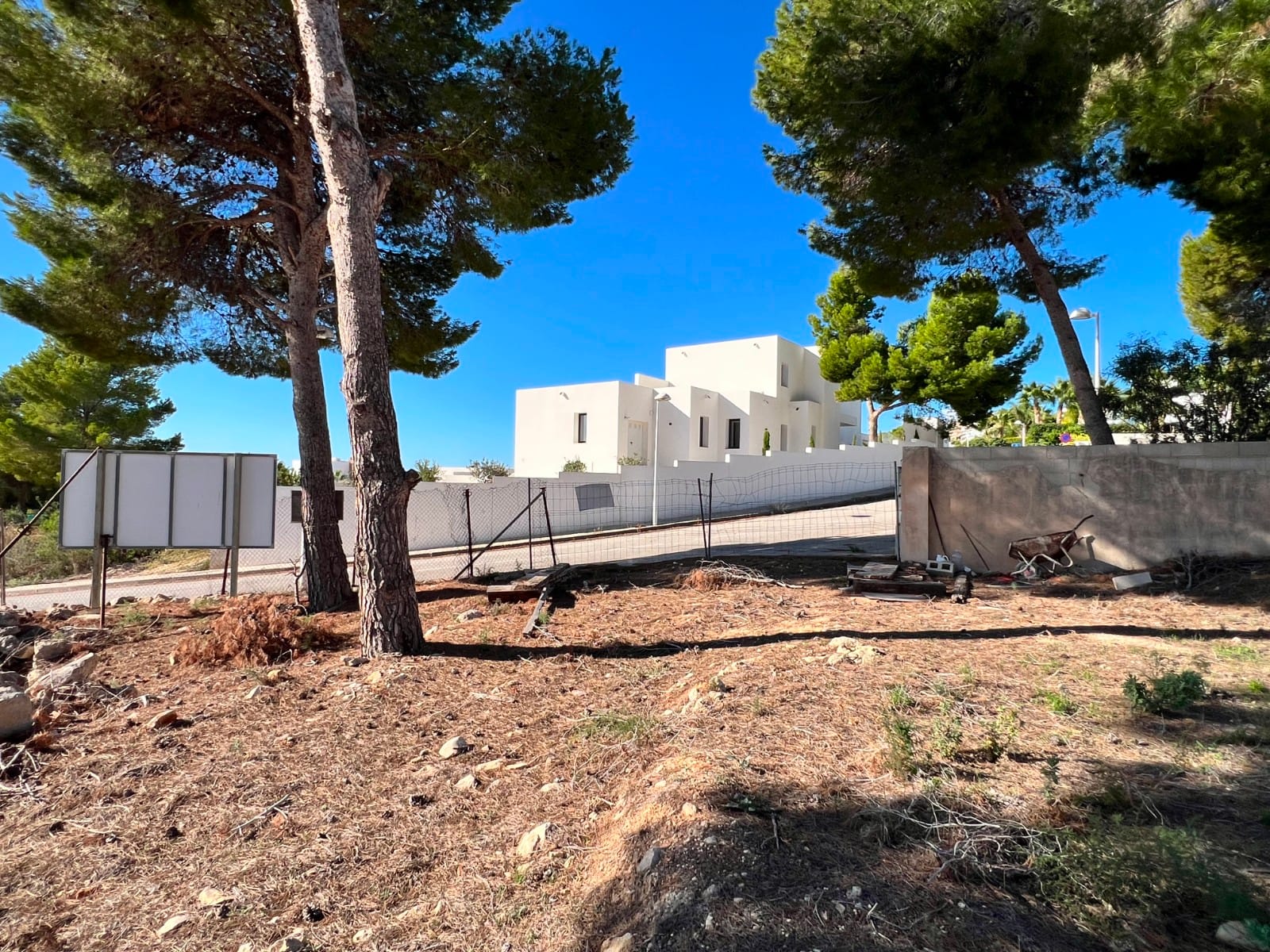 Venta. Parcela en Moraira