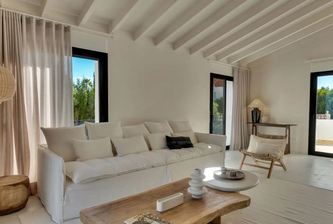 Villa de estilo Ibiza en una sola planta en Jávea – Balcón al Mar