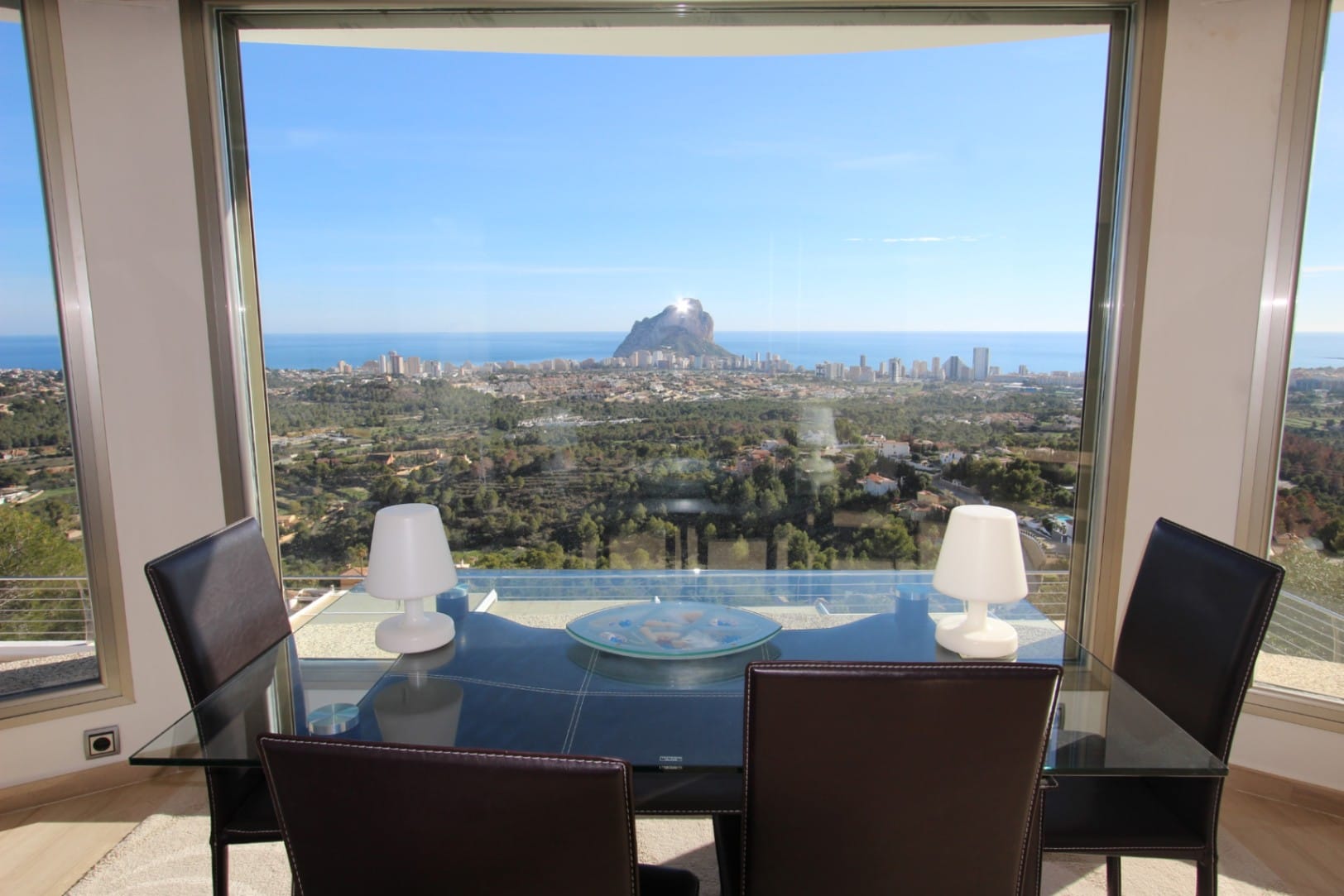VILLA À CALPE AVEC VUE IMPRENABLE