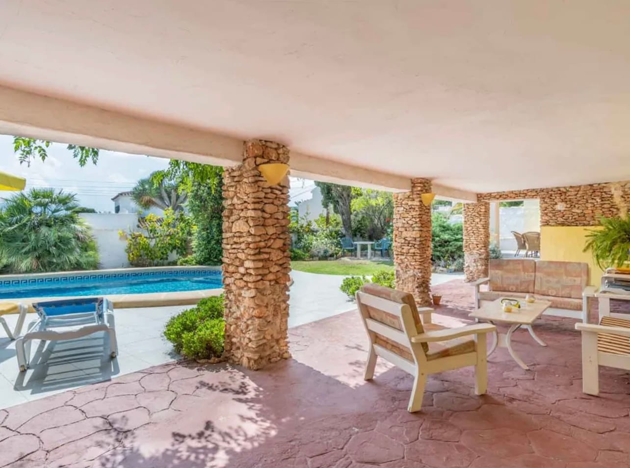 Villa in Moraira with Sea Views and walking distance to the beach