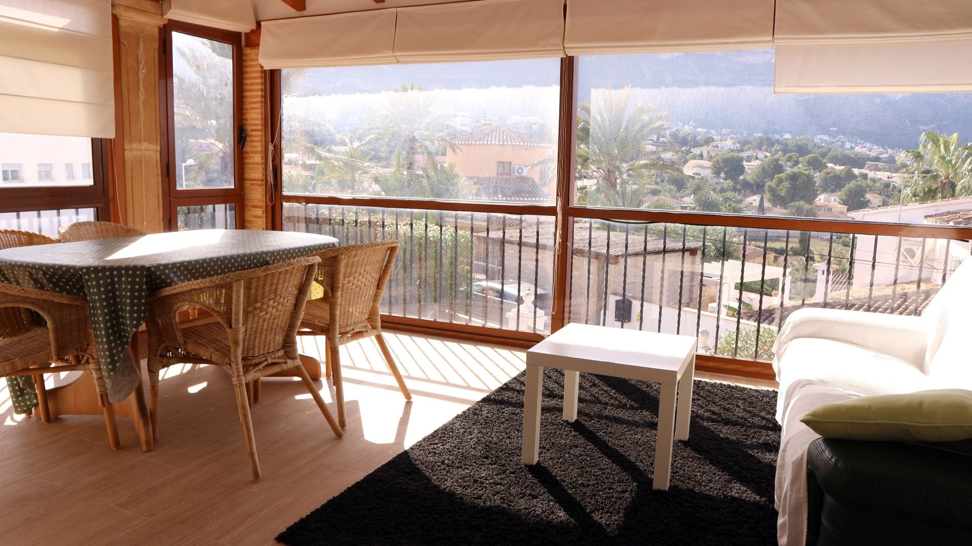 VILLA EN DENIA