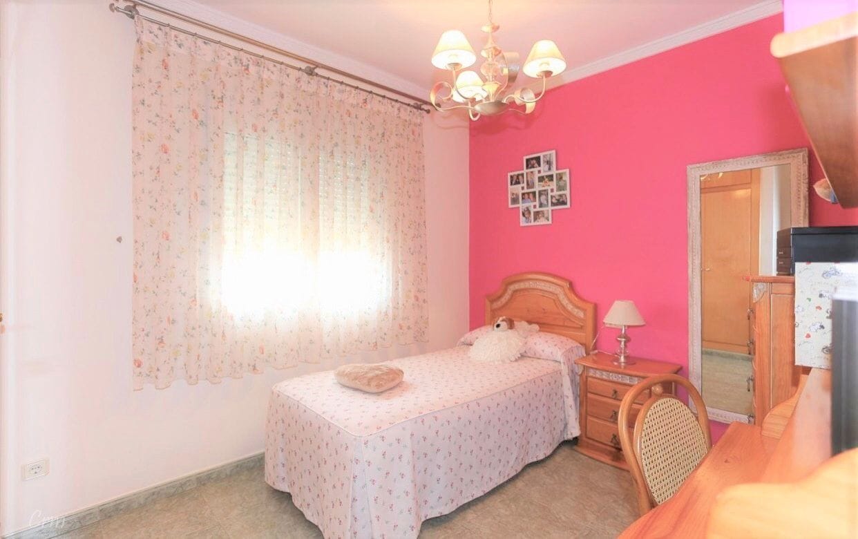 Chalet en Dénia en venta