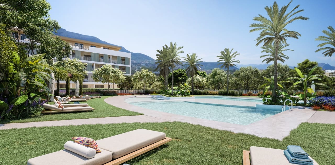 Apartamento de lujo con gran jardin en venta en Denia a 100m de la playa