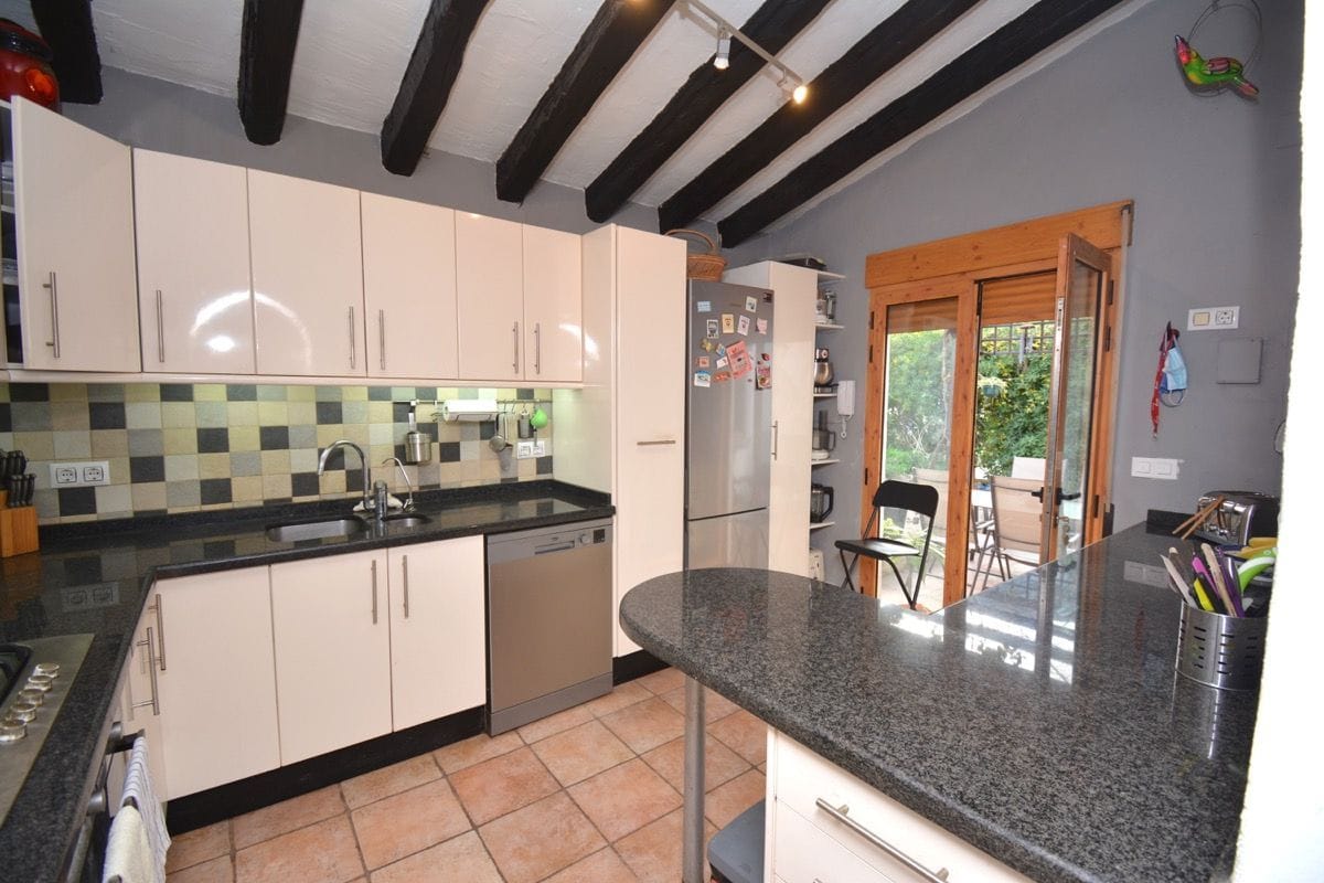 Villa en venta en Denia