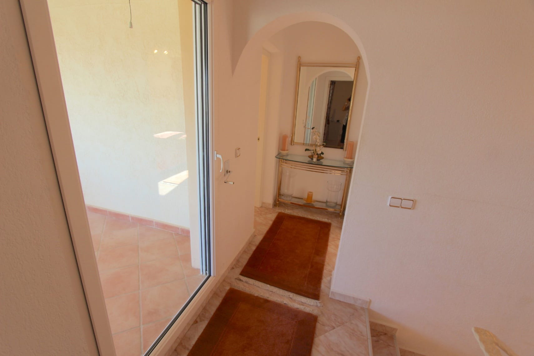 VILLA DE ESTILO MEDITERRANEO