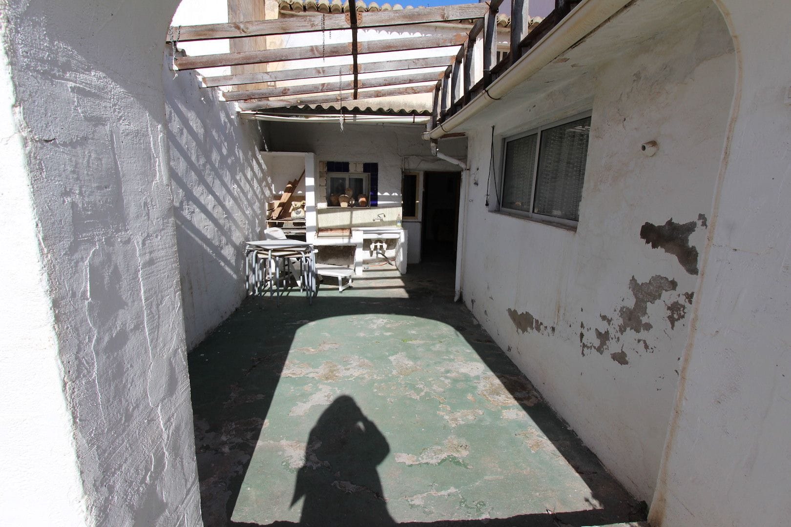 CASA DE PUEBLO EN EL CASCO ANTIGUO