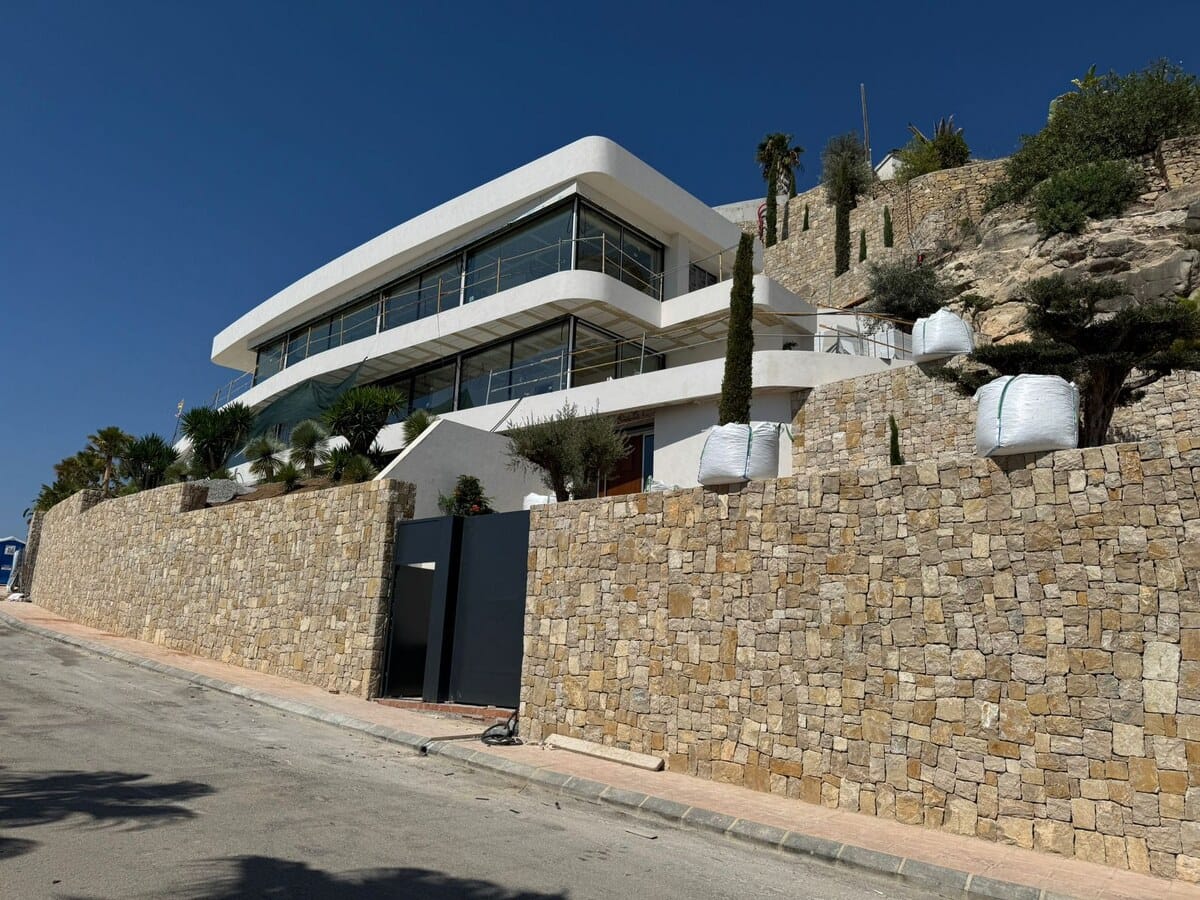 Exclusieve luxe villa in Benissa met panoramisch zeezicht