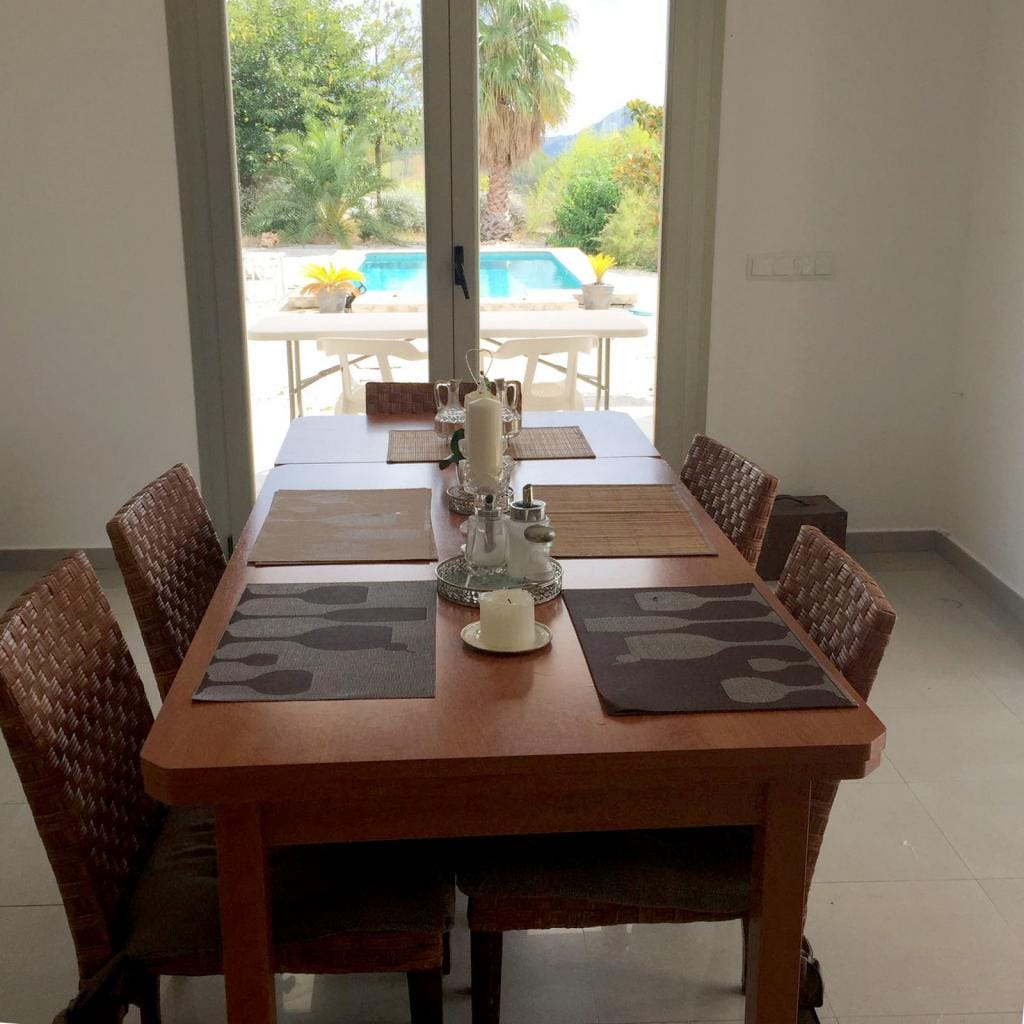CHALET EN VENTA EN BENIARBEIG