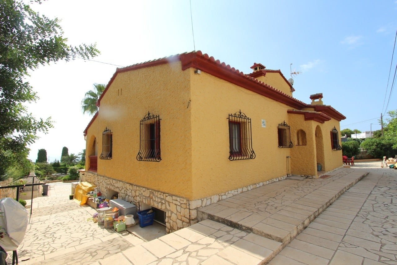 CHALET EN CALPE MUY CERCA DEL MAR