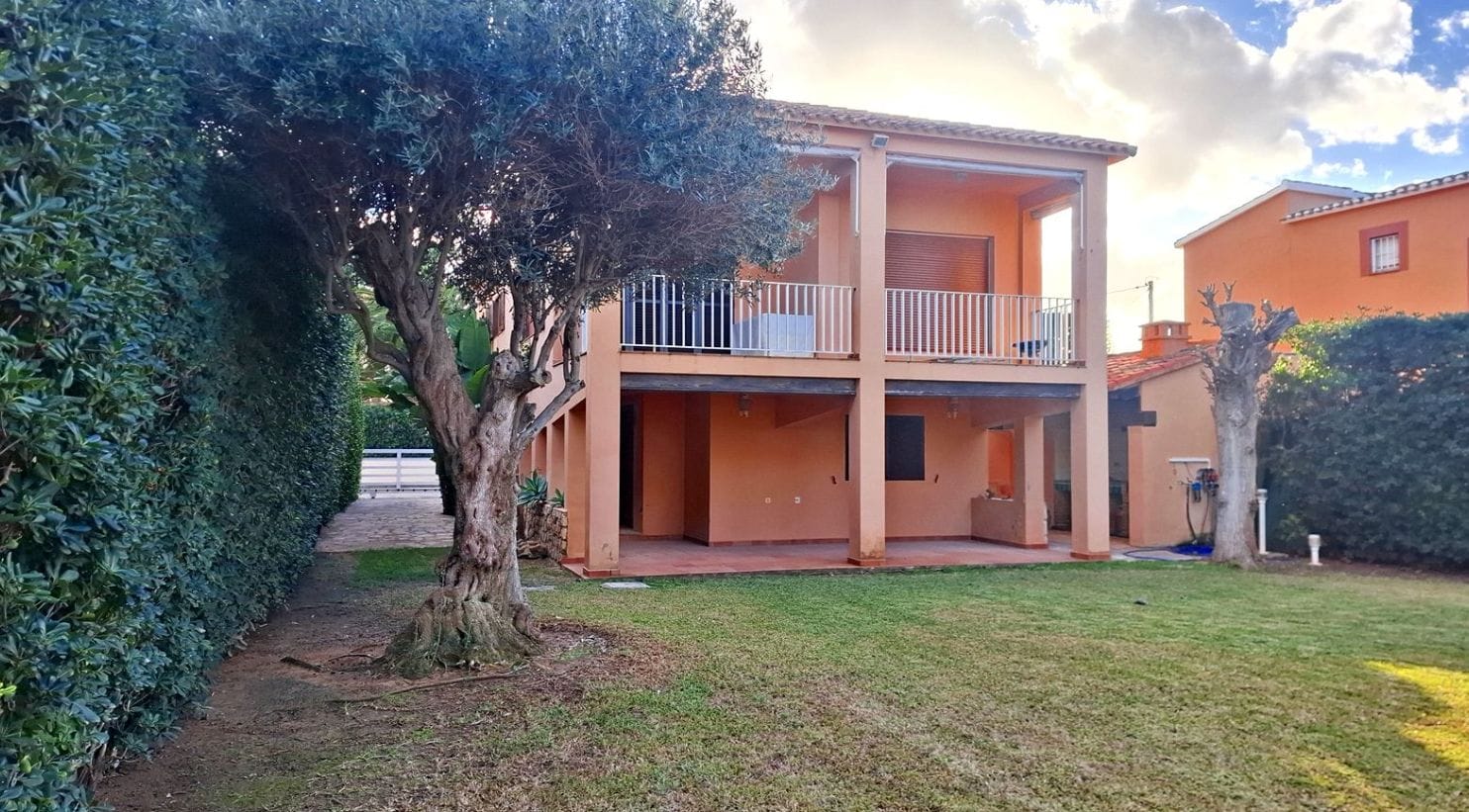 Exklusive Villa direkt am Strand in Las Marinas, Dénia