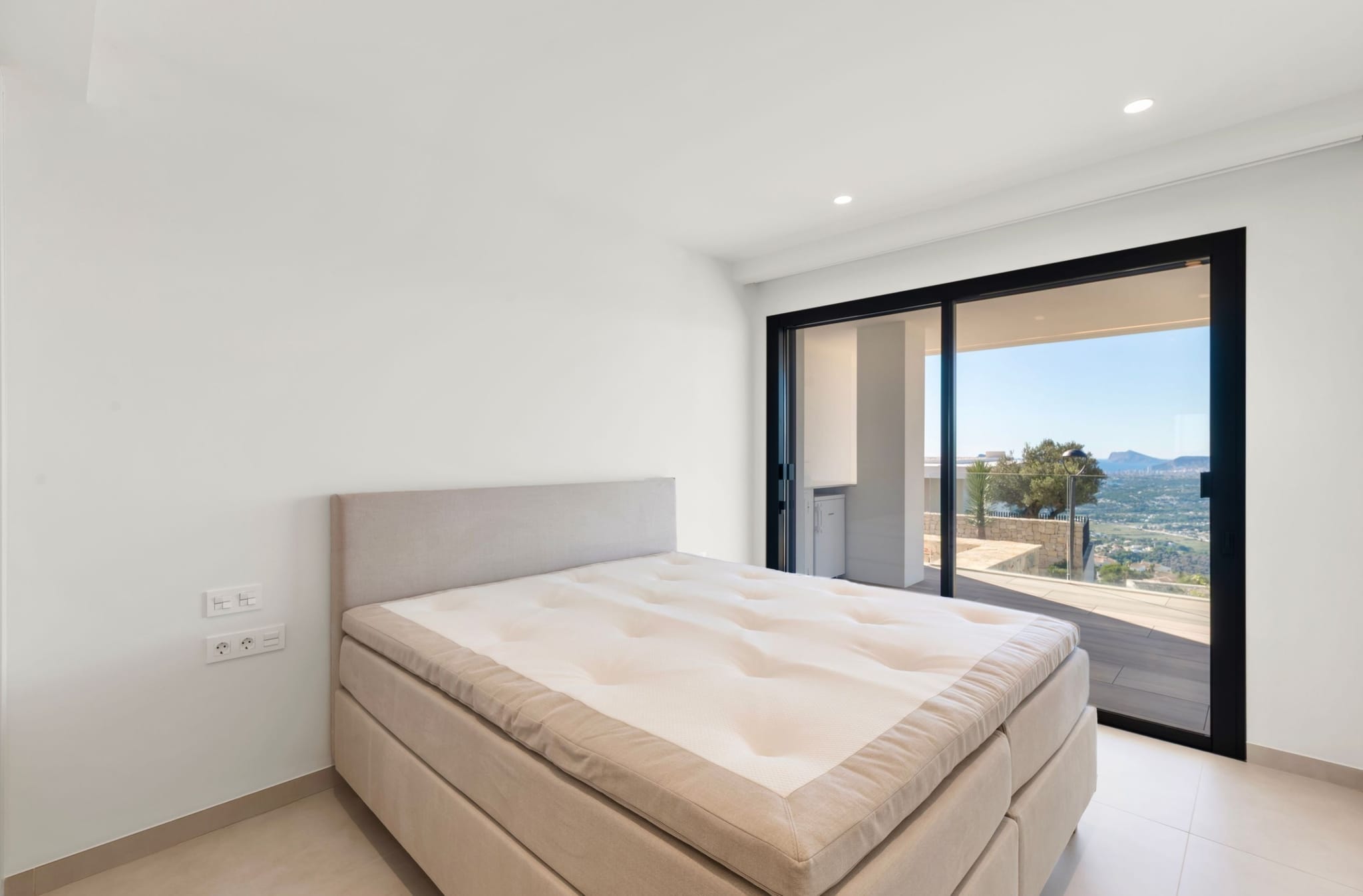 Luxe villa in Moraira met panoramisch uitzicht op zee
