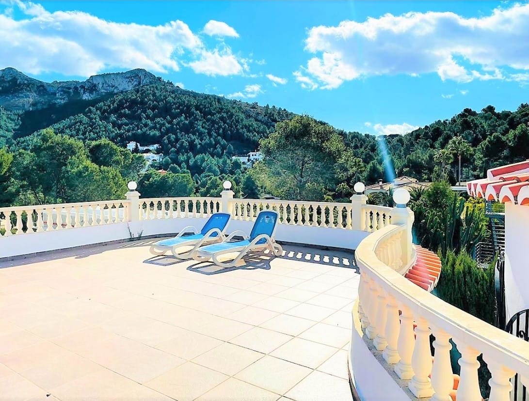 Villa de luxe avec vue imprenable sur la mer à Dénia