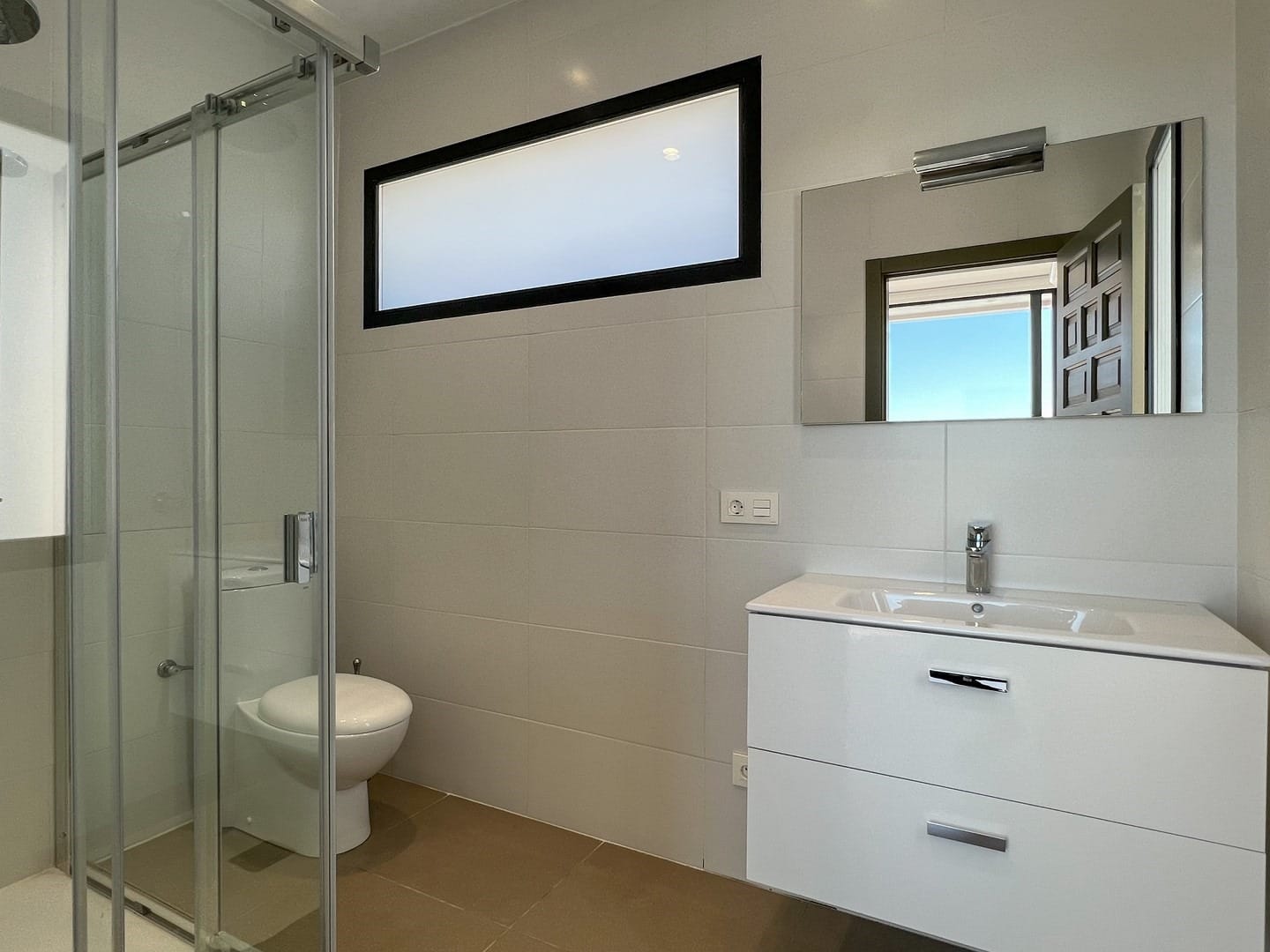 VILLA MODERNE EXCLUSIVE À VENDRE À MORAIRA