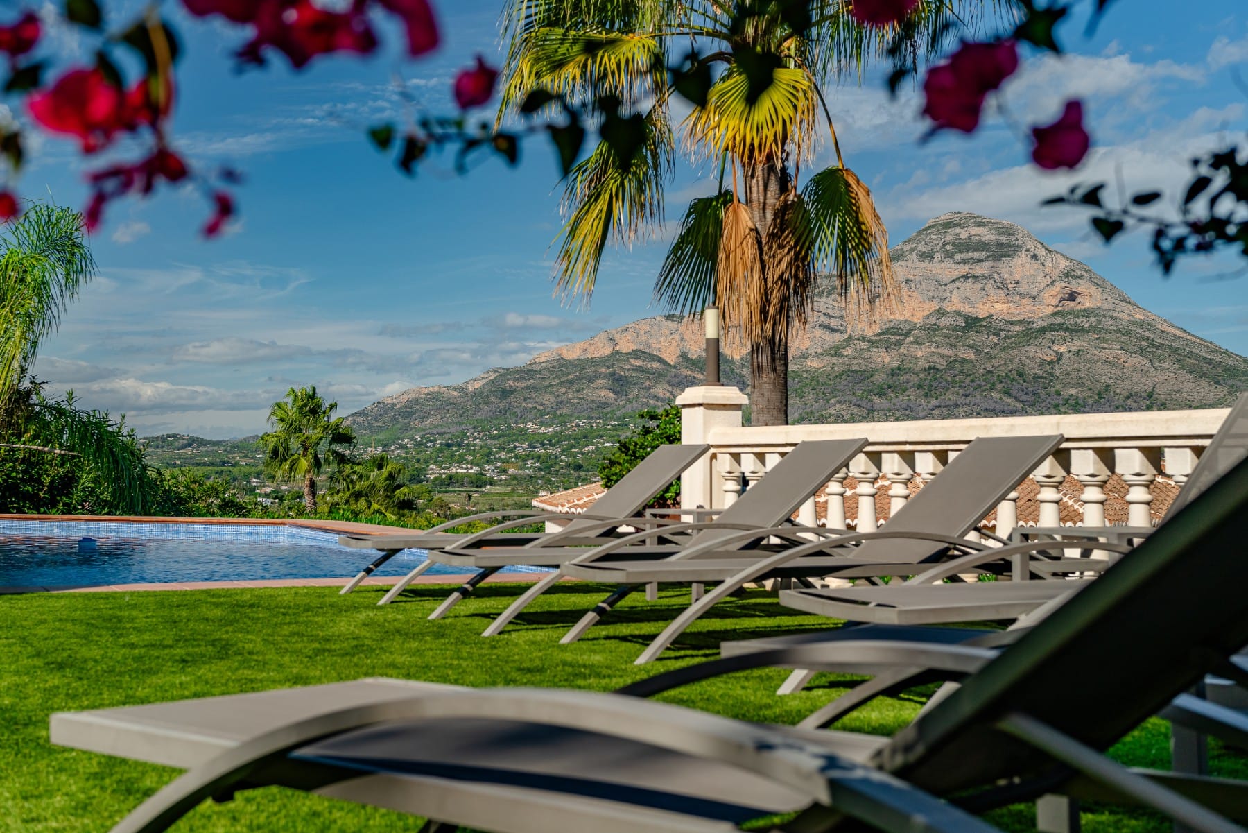 Venta. Chalet/Villa en Jávea