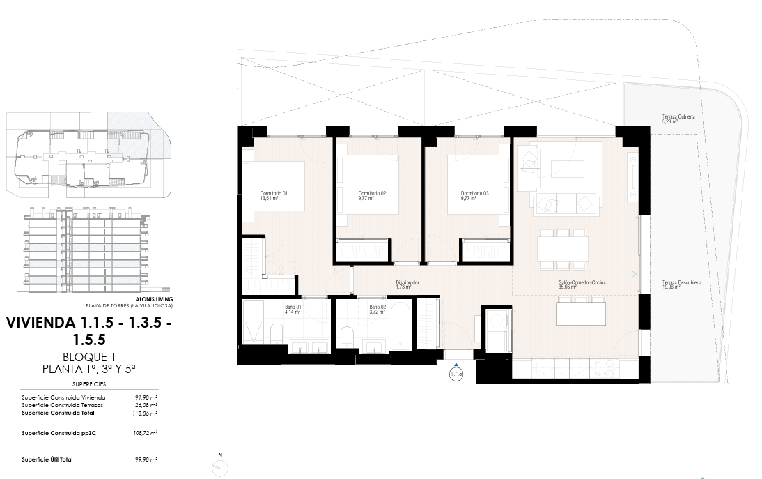 Apartamento en Villajoyosa: 3 habitaciones, 2 baños y piscinas comunitarias.
