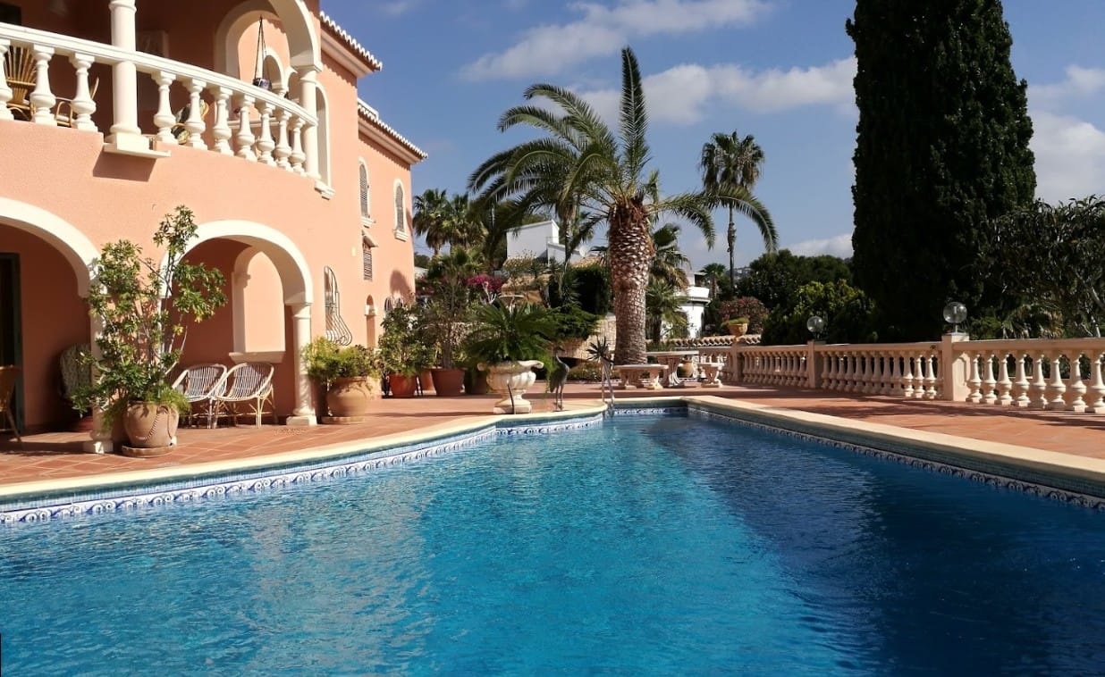 Venta. Chalet/Villa en Benissa