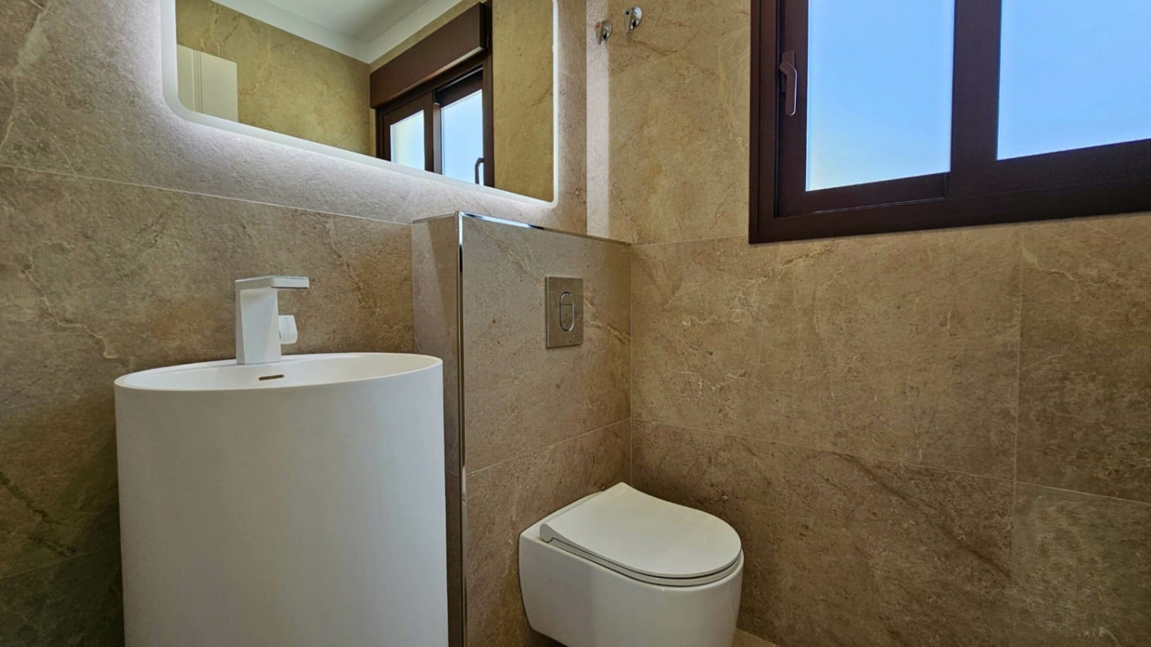Villa mit 4 Schlafzimmern in Denia, Montgó