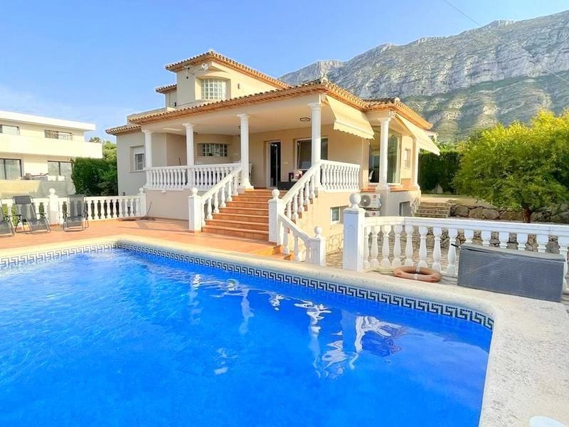 Chalet en Denia