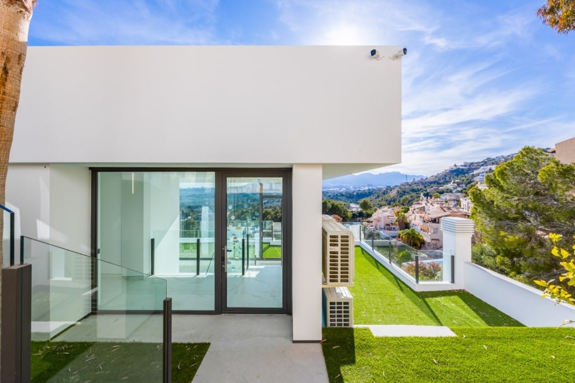 Villa de lujo con vistas panorámicas al mar en Altea Hills