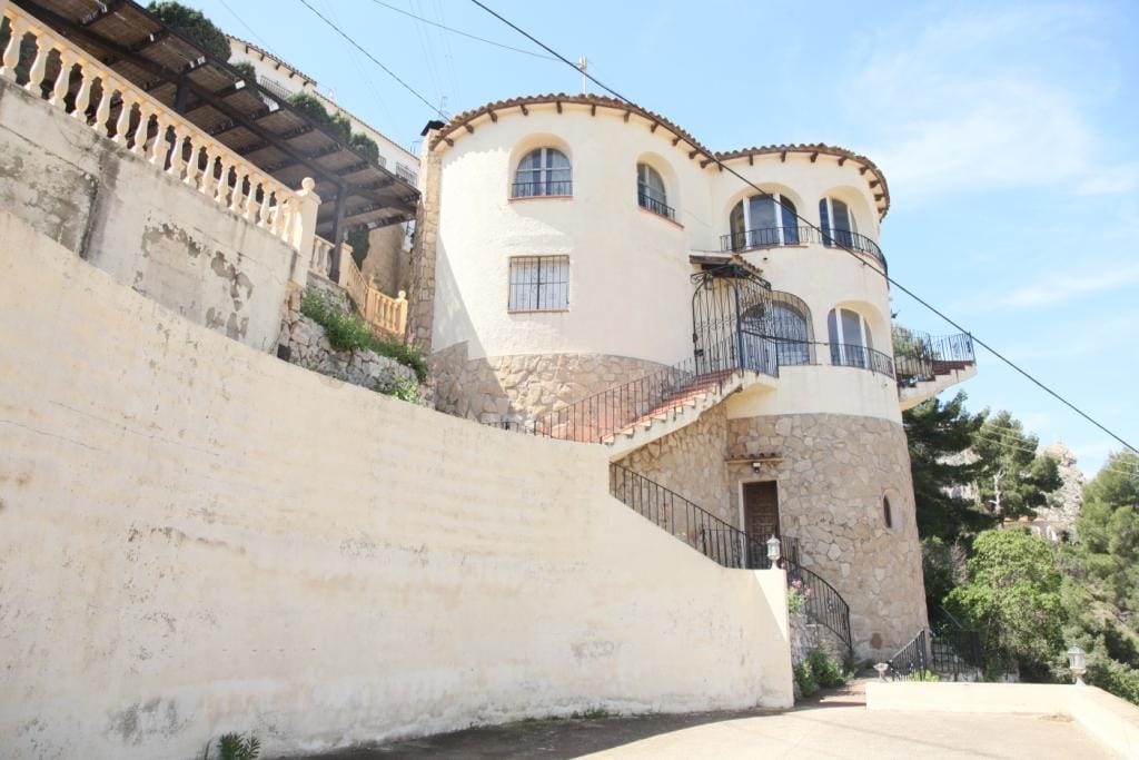 VILLA EN CALPE