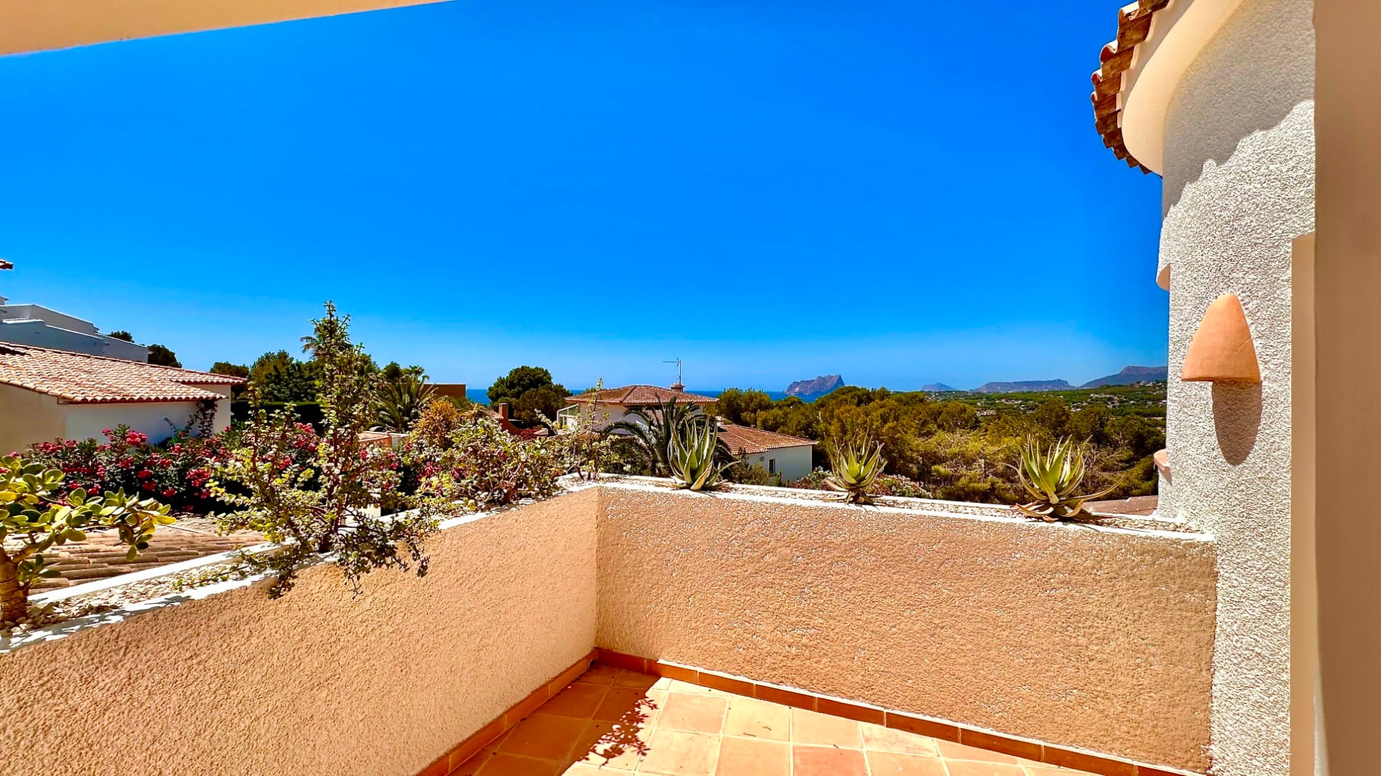 Venta. Chalet/Villa en Moraira